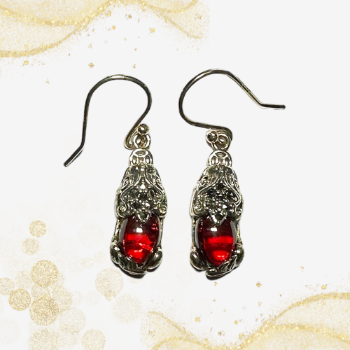 银貔貅耳坠 Silver Garnet Pixiu Earring