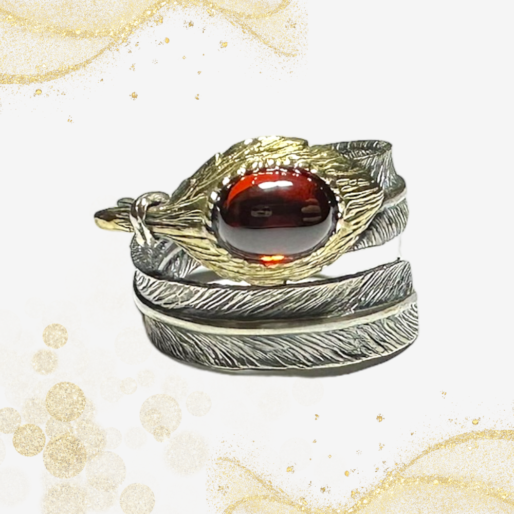 红宝石戒指 Red Gemstone Ring